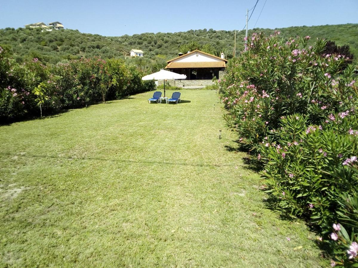 Villa Paradise Ammouliani Esterno foto